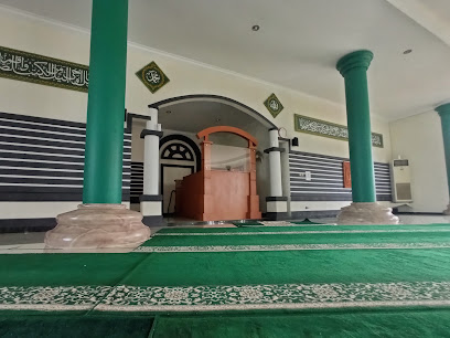 Masjid Jami Darunnajah UIN SAIZU Purwokerto Mosque in Purwokerto, Indonesia - Islamic Place of Worship